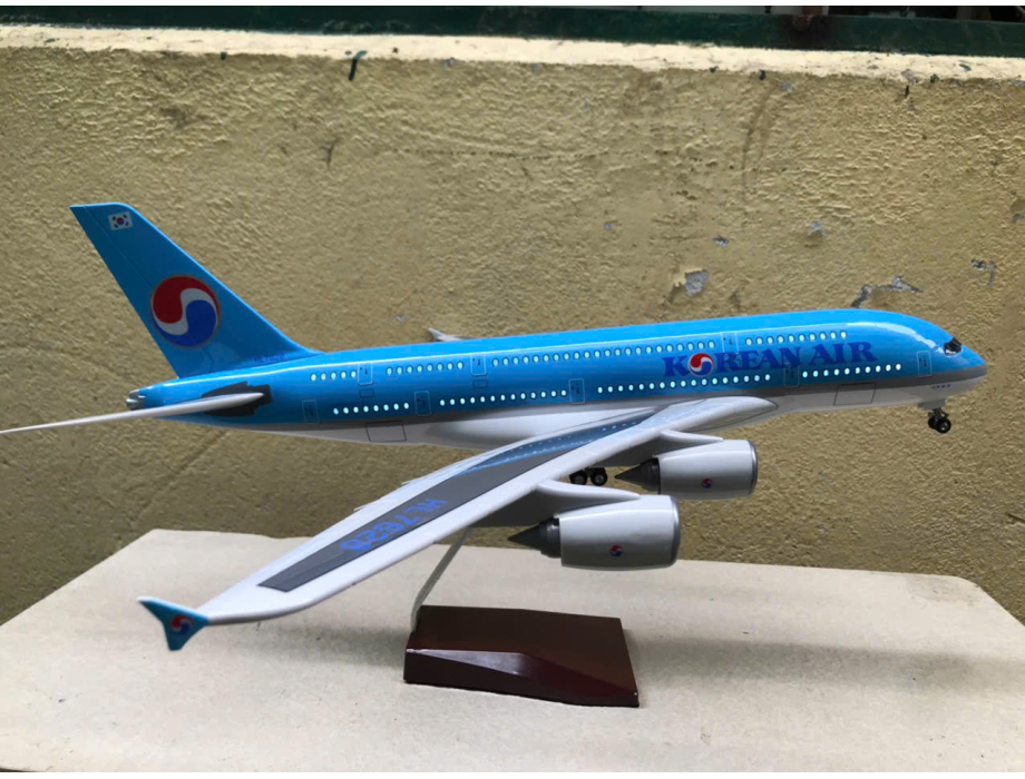 Mô hình máy bay KOREAN AirBUS A380 tỷ lệ 1:130 Mô hình máy bay KOREAN AirBUS A380 tỷ lệ 1:130