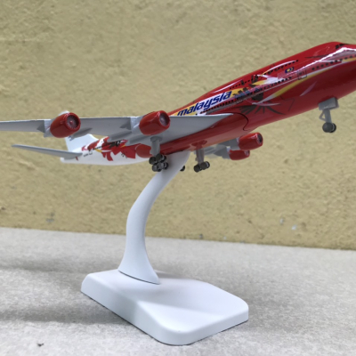 Mô hình máy bay Malaysia Airline tỷ lệ  1:350