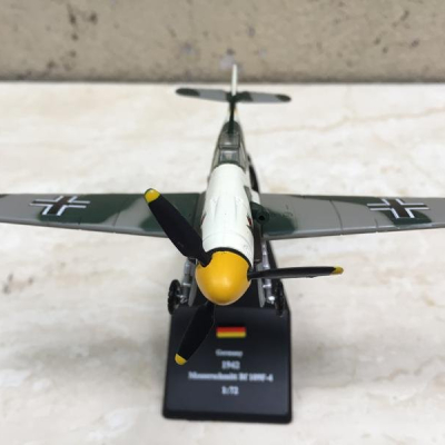 Mô hình Máy bay Messerschmitt Bf 109 tỷ lệ 1:72