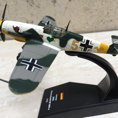 Mô hình Máy bay Messerschmitt Bf 109 tỷ lệ 1:72