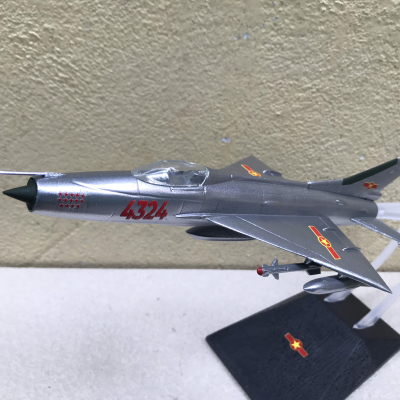 ​Mô Hình Máy Bay MIG-21 Số Hiệu 4324 tỷ lệ 1:48