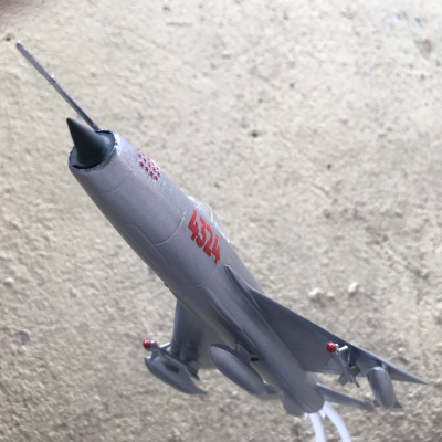 ​Mô Hình Máy Bay MIG-21 Số Hiệu 4324 tỷ lệ 1:48