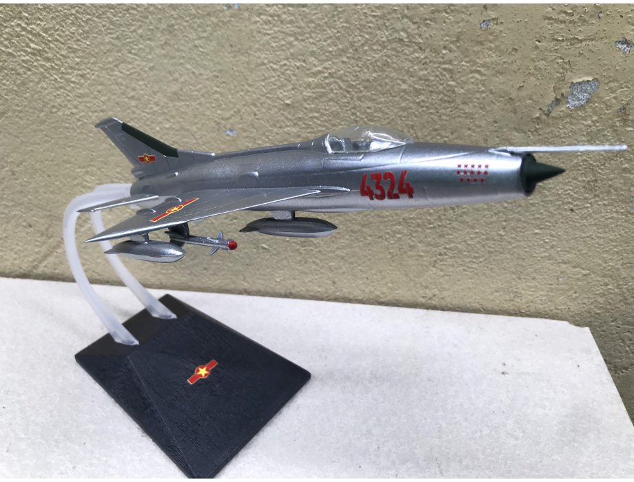 Mô Hình Máy Bay MIG-21 Số Hiệu 4324 tỷ lệ 1:48 Mô Hình Máy Bay MIG-21 Số Hiệu 4324 tỷ lệ 1:48