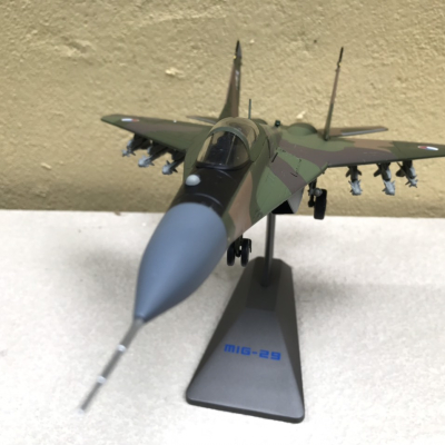 Mô hình máy bay MIG-29 Fighter tỷ lệ 1:48