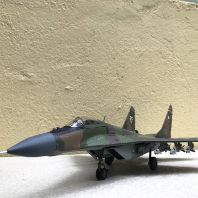 Mô hình máy bay MIG-29 Fighter tỷ lệ 1:48