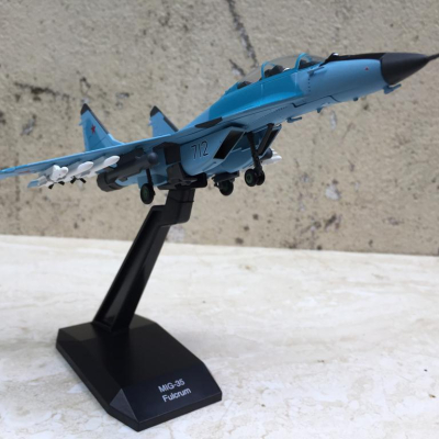 Mô hình Máy bay MIG 35 tỷ lệ 1:100