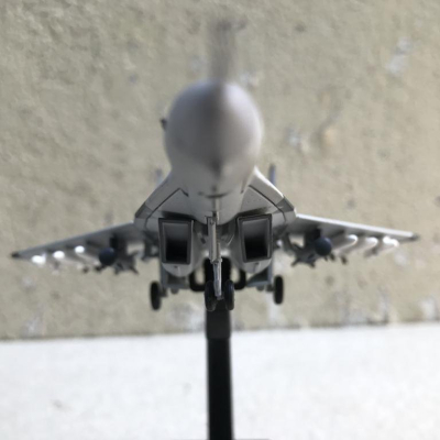 Mô hình Máy bay MIG 35 tỷ lệ 1:100