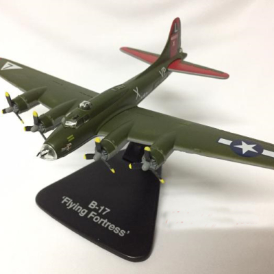 Mô hình Máy bay ném bom B-17D 1:144