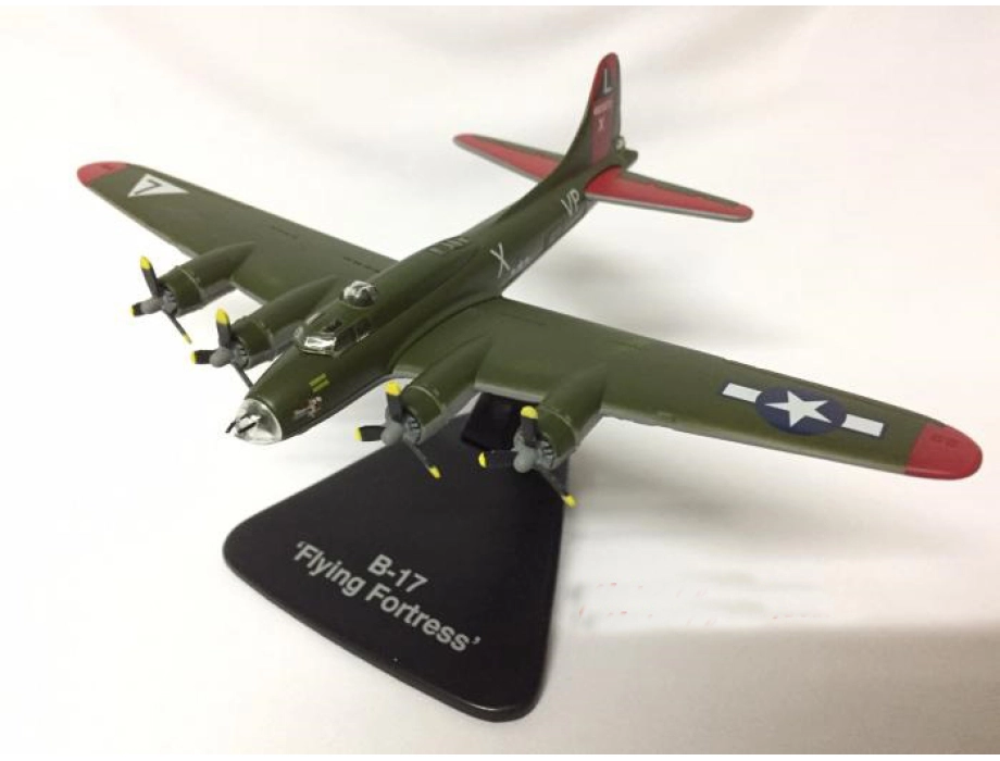 Mô hình Máy bay ném bom B-17D 1:144