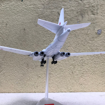 Mô hình Máy bay Ném BomTU-160 tỷ lệ 1:200