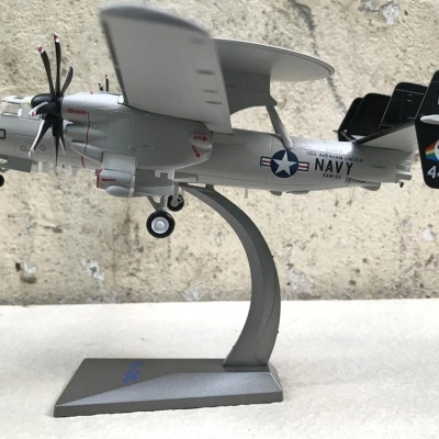 Mô hình Máy bay Northrop Grumman E-2C Hawkeye tỷ lệ 1:72