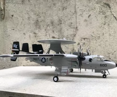 ​Mô hình Máy bay Northrop Grumman E-2C Hawkeye tỷ lệ 1:72