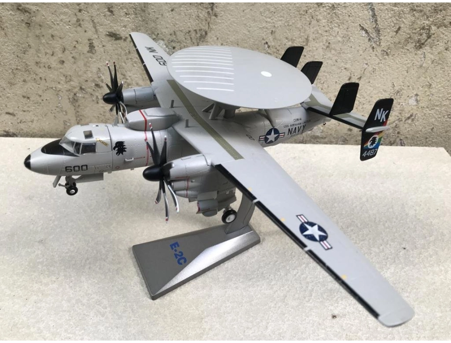 Mô hình Máy bay Northrop Grumman E-2C Hawkeye tỷ lệ 1:72
