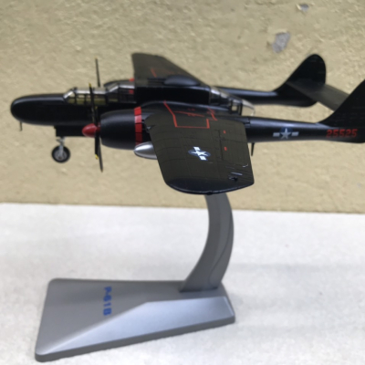 Mô hình Máy bay Northrop P-61B Black Widow tỷ lệ 1:72