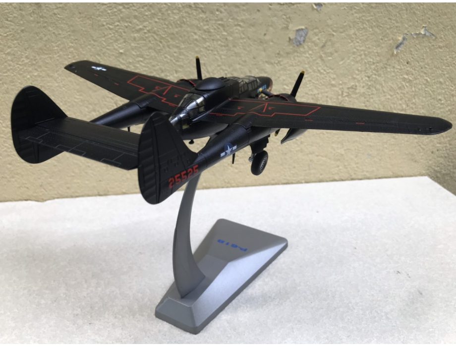 Mô hình Máy bay Northrop P-61B Black Widow tỷ lệ 1:72 Mô hình Máy bay Northrop P-61B Black Widow tỷ lệ 1:72