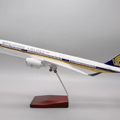 Mô hình máy bay Singapore Airlines A350  tỷ lệ 1:142