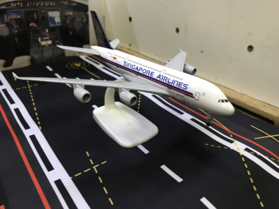 Mô hình máy bay Singapore Airlines A380  tỷ lệ 1:350