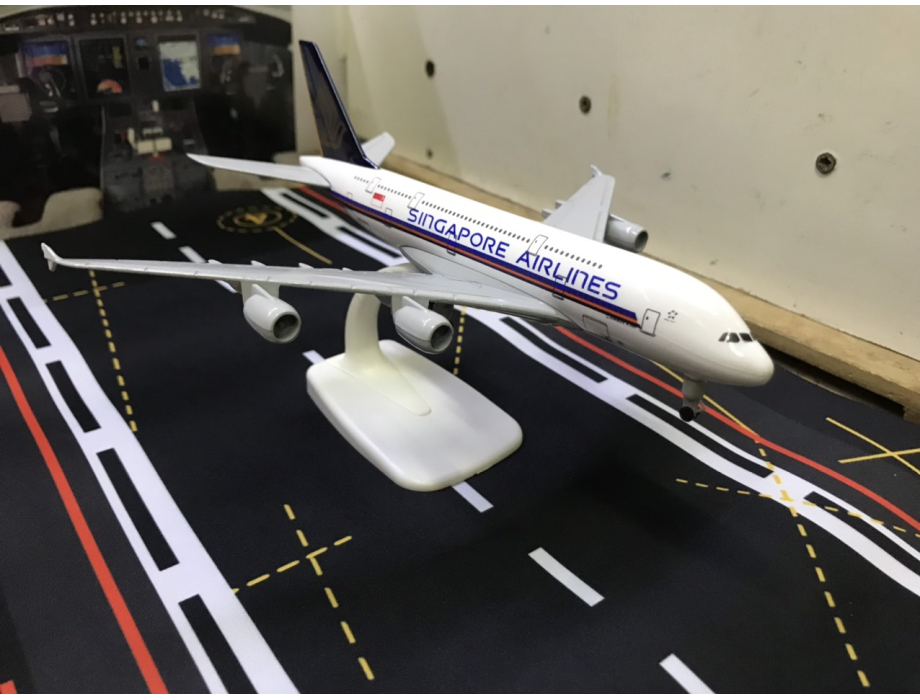 Mô hình máy bay Singapore Airlines A380 tỷ lệ 1:350 Mô hình máy bay Singapore Airlines A380 tỷ lệ 1:350