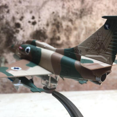 Mô hình máy bay SkyHawK - A 4M tỷ lệ 1:72