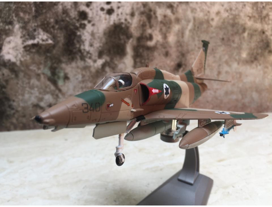 Mô hình máy bay SkyHawK - A 4M tỷ lệ 1:72 Mô hình máy bay SkyHawK - A 4M tỷ lệ 1:72