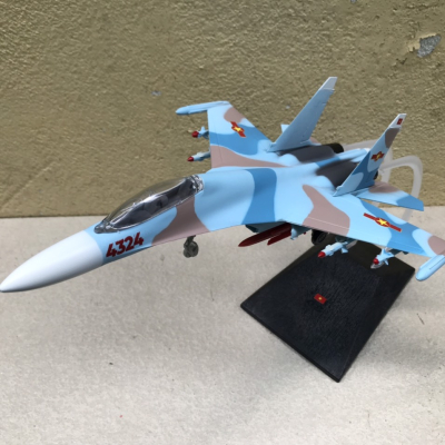 Mô hình Máy báy SU-30. Không Quân Việt Nam tỷ lệ 1:72