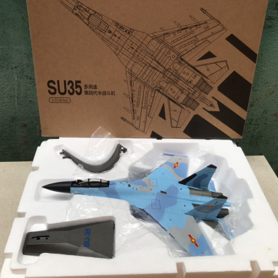 Mô hình máy bay SU-35 Fighter  tỷ lệ 1:72