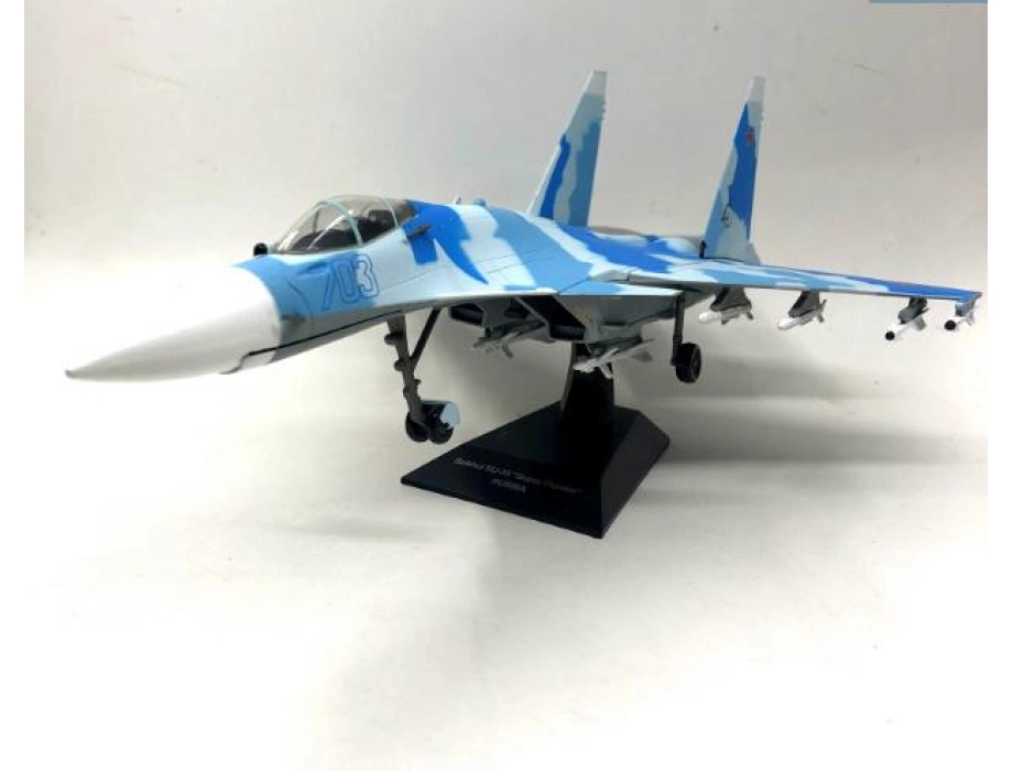 Mô hình Máy bay SU-35 Fighter tỷ lệ 1:72
