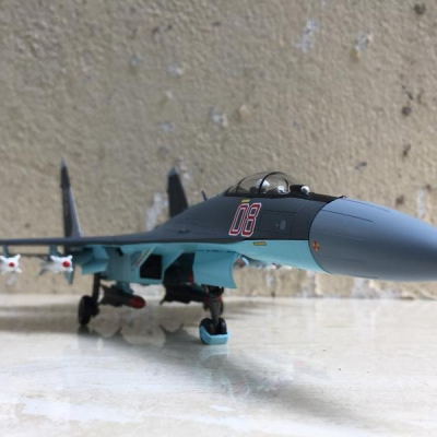 Mô hình Máy báy SU-35 Fighter tỷ lệ 1:72