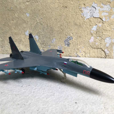 ​Mô hình Máy báy SU-35 Nga nhựa ABS tỷ lệ 1:72
