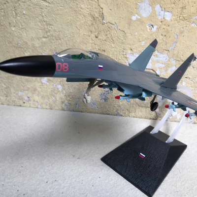 ​Mô hình Máy báy SU-35 Nga nhựa ABS tỷ lệ 1:72