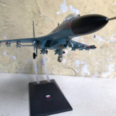 ​Mô hình Máy báy SU-35 Nga nhựa ABS tỷ lệ 1:72