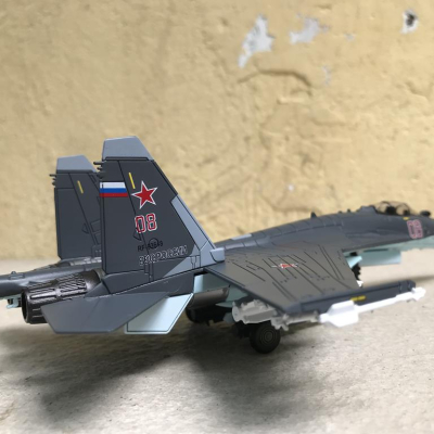 Mô hình Máy bay SU-35 Super Flanke  tỷ lệ 1:100