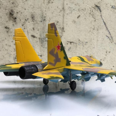 Mô hình Máy báy SU-35 tỷ lệ 1:72