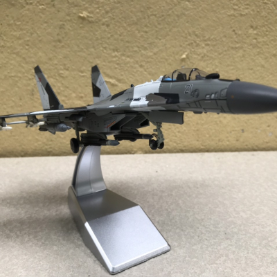 Mô hình Máy bay SU-35B Super Flanke New  tỷ lệ 1:100