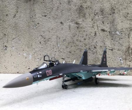​Mô hình máy bay SU-35C Fighter tỷ lệ 1:72