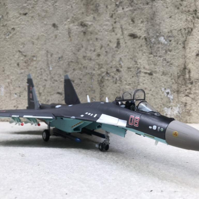 Mô hình máy bay SU-35C Fighter tỷ lệ 1:72