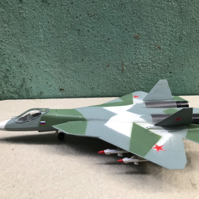 Mô hình Máy báy  SU-57 tỷ lệ 1:72