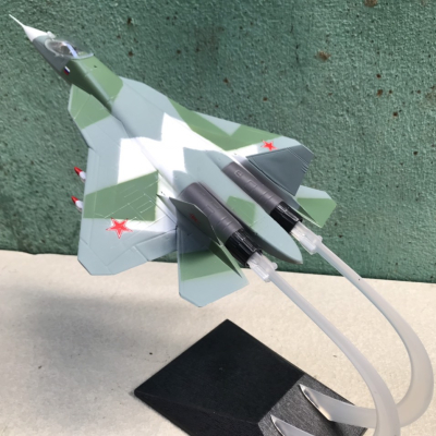Mô hình Máy báy  SU-57 tỷ lệ 1:72