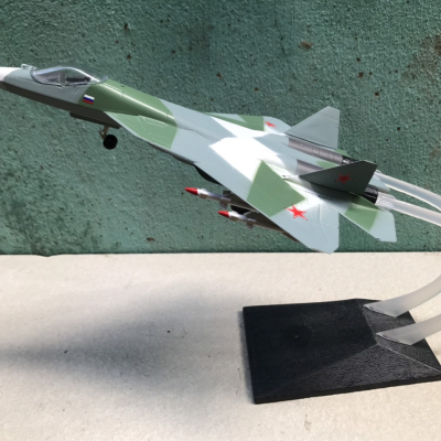 Mô hình Máy báy  SU-57 tỷ lệ 1:72