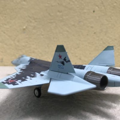 Mô hình Máy bay SU-57E tỷ lệ 1:100