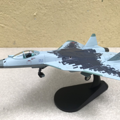 Mô hình Máy bay SU-57E tỷ lệ 1:100