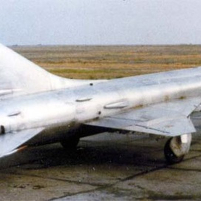 Mô hình Máy báy Sukhoi SU-15 Flangon tỷ lệ 1:72 ABS