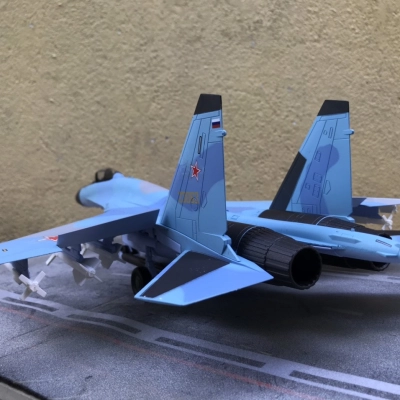 Mô hình Máy bay Sukhoi SU-35 Nga tỷ lệ 1:48