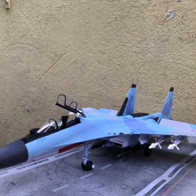 Mô hình Máy bay Sukhoi SU-35 Nga tỷ lệ 1:48