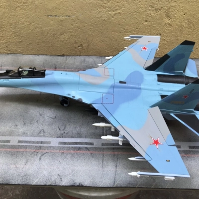 Mô hình Máy bay Sukhoi SU-35 Nga tỷ lệ 1:48
