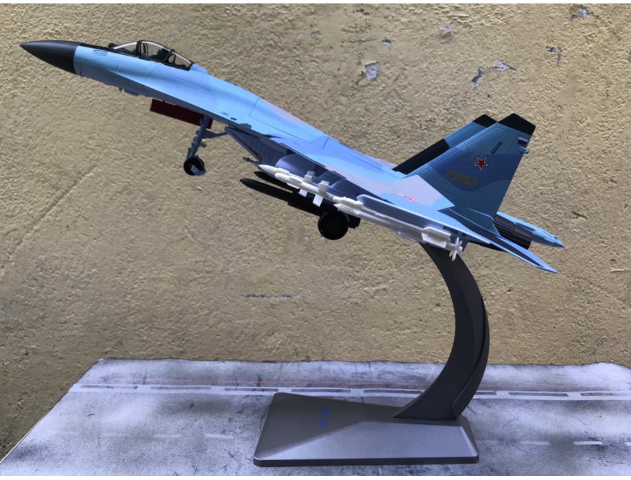 Mô hình Máy bay Sukhoi SU-35 Nga tỷ lệ 1:48 Tỷ lệ 1:48