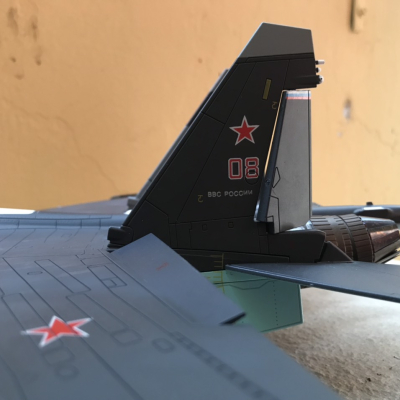 Mô hình máy bay Sukhoi SU-35 tỷ lệ 1:48