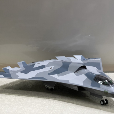 ​Mô hình Máy bay tàng hình J-36 tỷ lệ 1:72