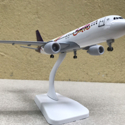 Mô hình máy bay Thailan Airline tỷ lệ  1:350