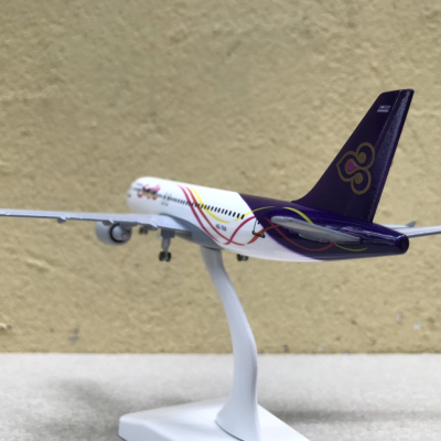 Mô hình máy bay Thailan Airline tỷ lệ  1:350
